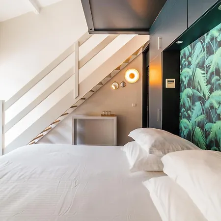 L' Homillon Bed & Breakfast 3*